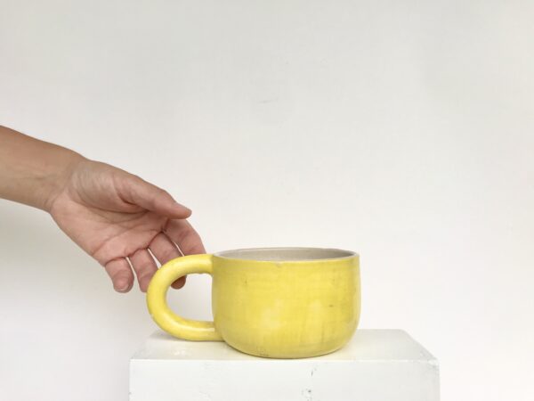 Knallgelbe Henkeltasse – Bild 3